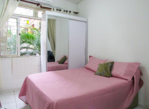Apartamento c WiFi a 800m da Praia do Flamengo RJ